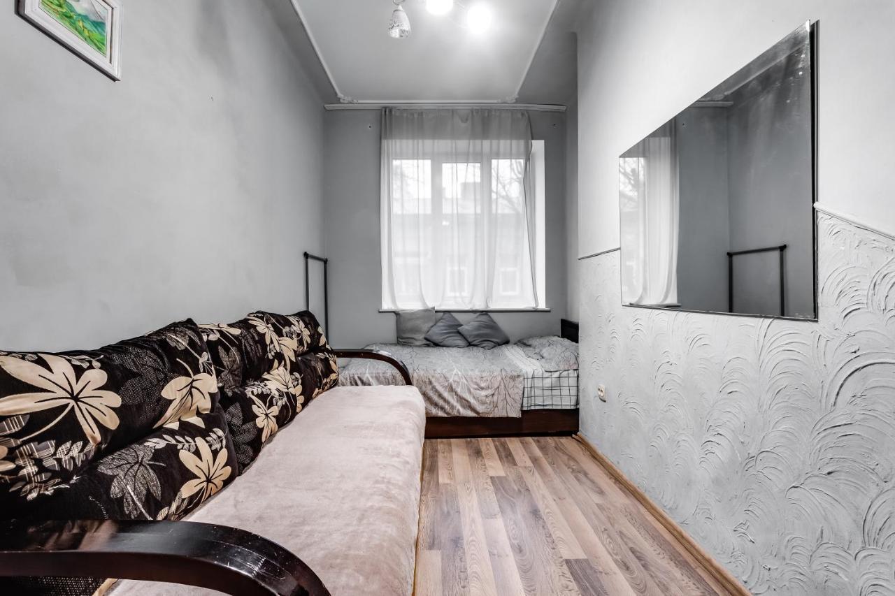 Apartment Near Circus Lviv Dış mekan fotoğraf
